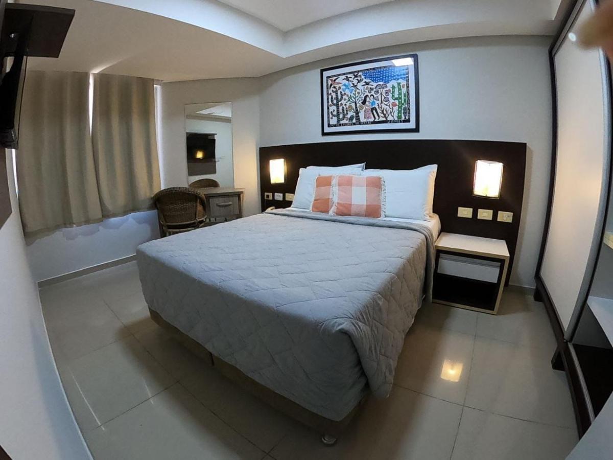 Apartamento Flat à Beira-mar Em Cabo Branco, Pé Na Areia!